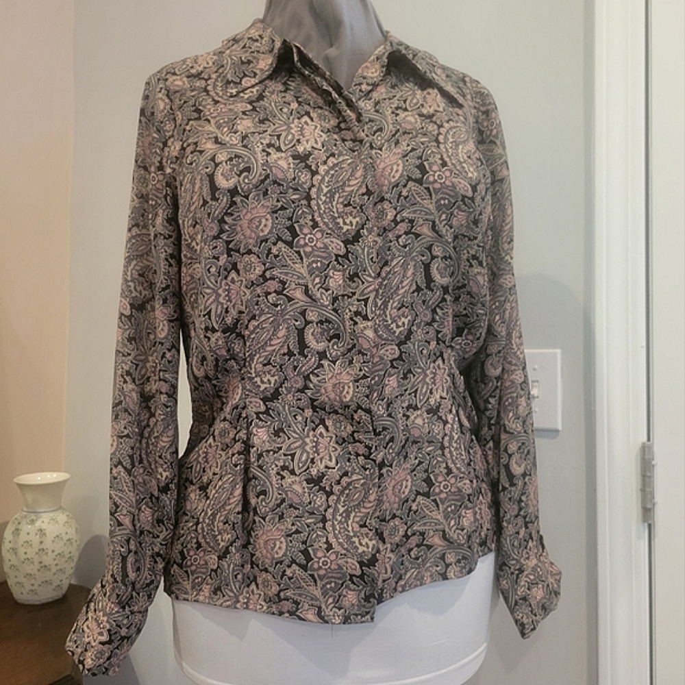 EUC 12 Jones Wear Blouse